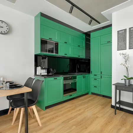 New Wagrowska With 2 Free Parking Places And Balcony In By Renters Appartement