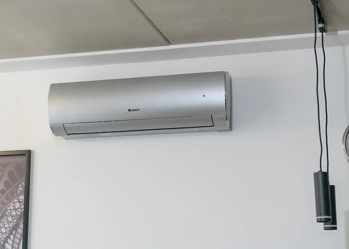 New Wagrowska With 2 Free Parking Places And Balcony In By Renters * Poznan